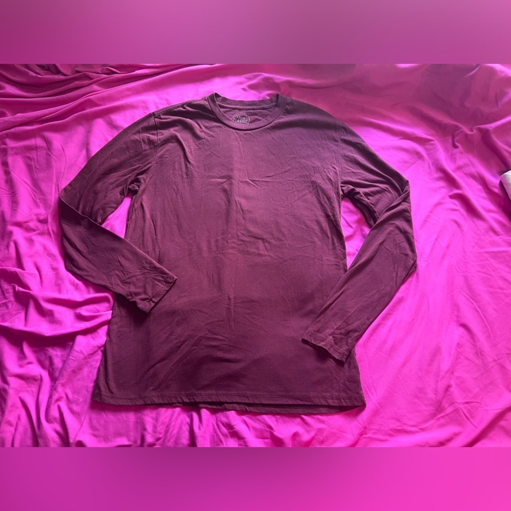 #286 Maroon long sleeve tee